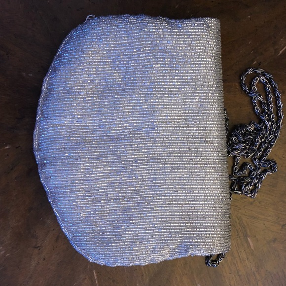 La Regale Shiny Silver Beaded Snap Close Evening Bag - Picture 4 of 5